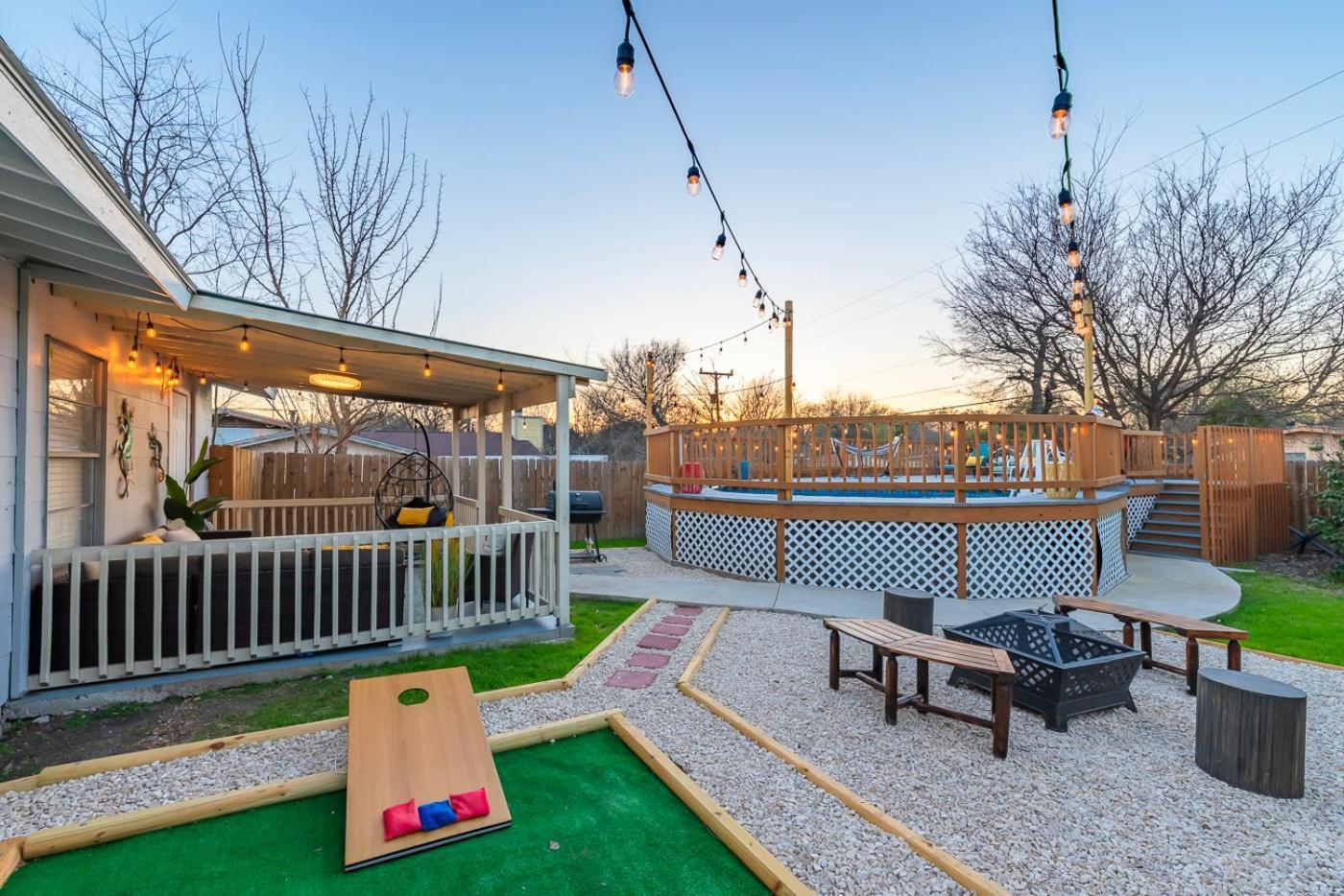 Game Room, Pool & Fire Pit At The Medical Center San Antonio Eksteriør billede